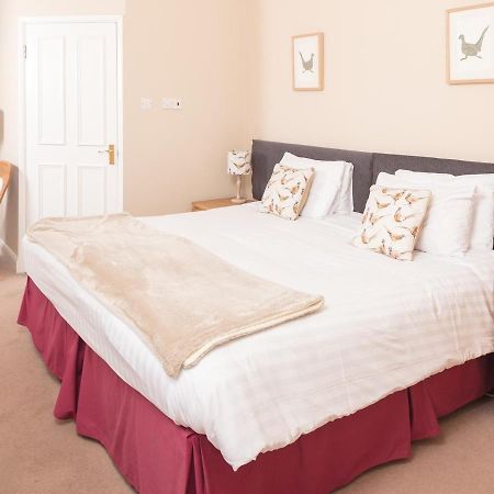 The Gordon Arms Hotel West Linton Exteriér fotografie