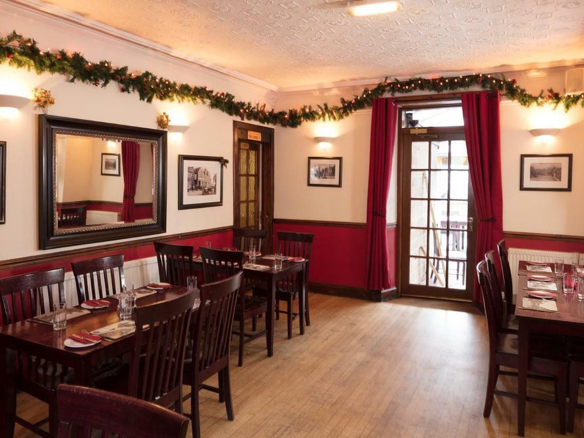 The Gordon Arms Hotel West Linton Exteriér fotografie