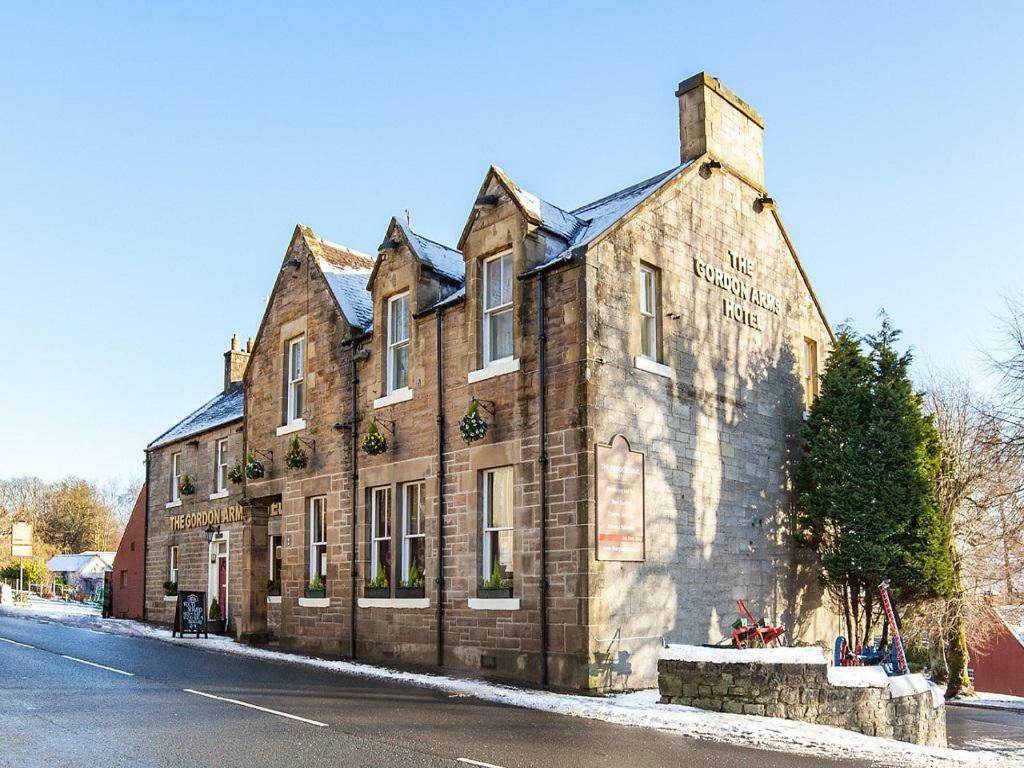 The Gordon Arms Hotel West Linton Exteriér fotografie